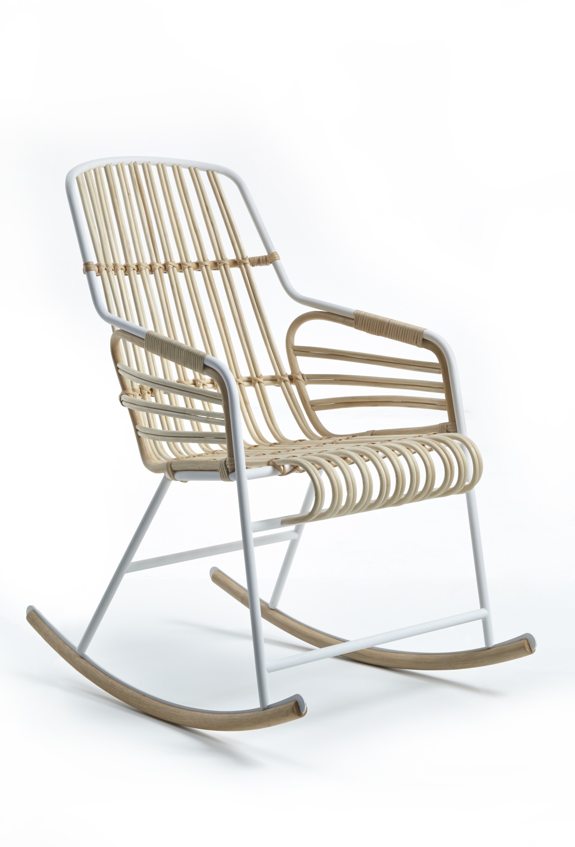 energie Taille kalmeren Raphia Rocking Chair van Casamania - PUUR Design & Interieur