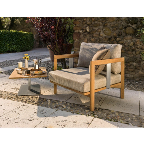 New Hampton Sunlounger