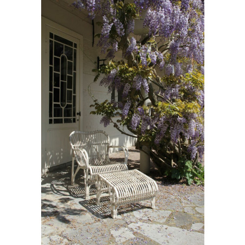 Lucy lazy armchair